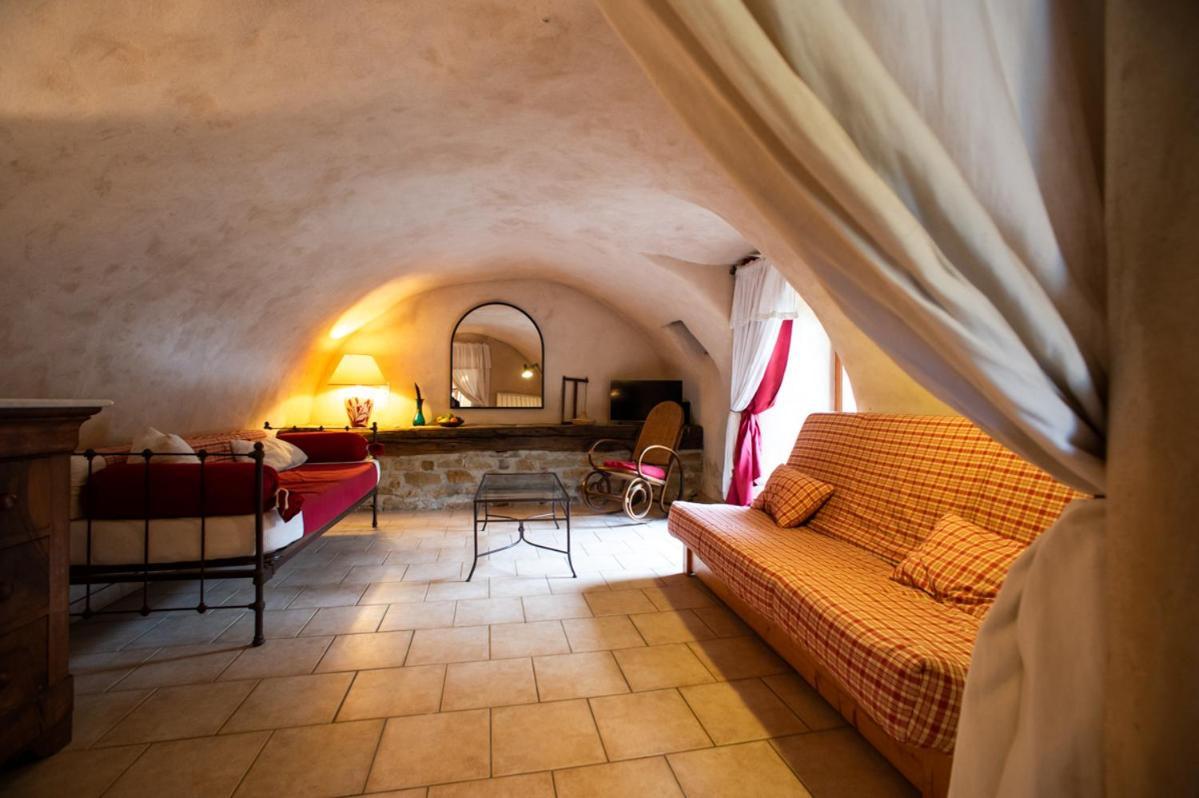 De La Bastide, 30750