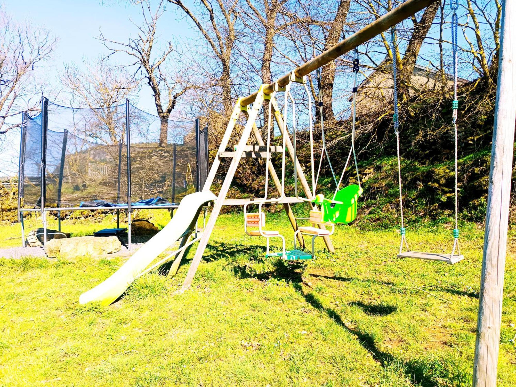 De La Bastide, 30750 Holiday home Treves